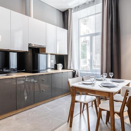 Inshiapartments On Popovycha Str 2 Leopoli Esterno foto