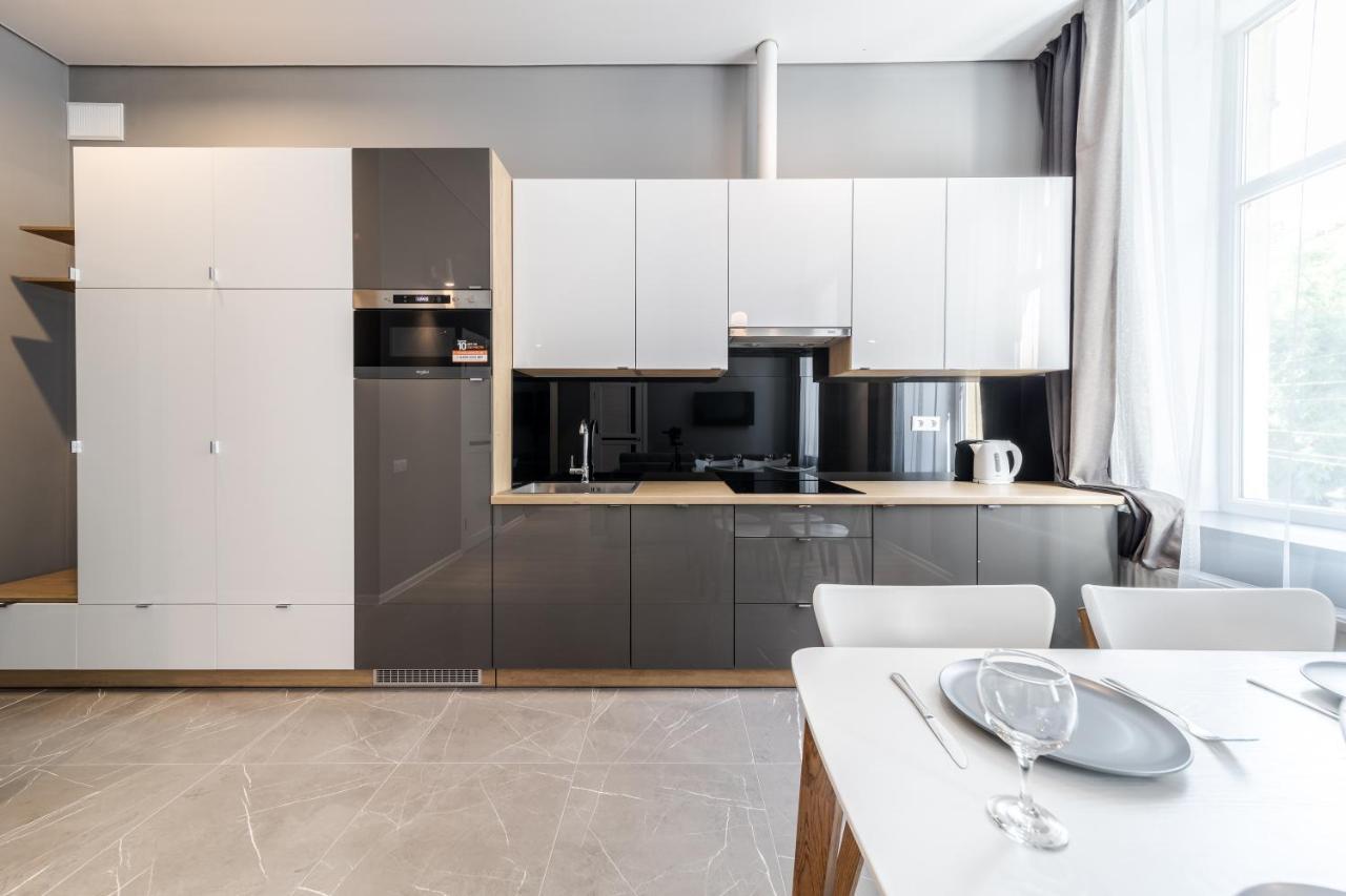 Inshiapartments On Popovycha Str 2 Leopoli Esterno foto
