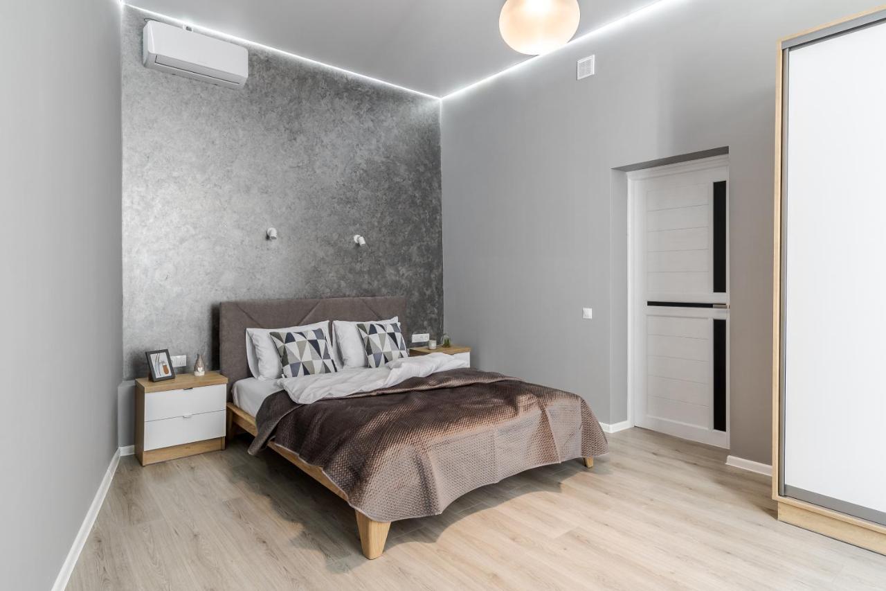 Inshiapartments On Popovycha Str 2 Leopoli Esterno foto