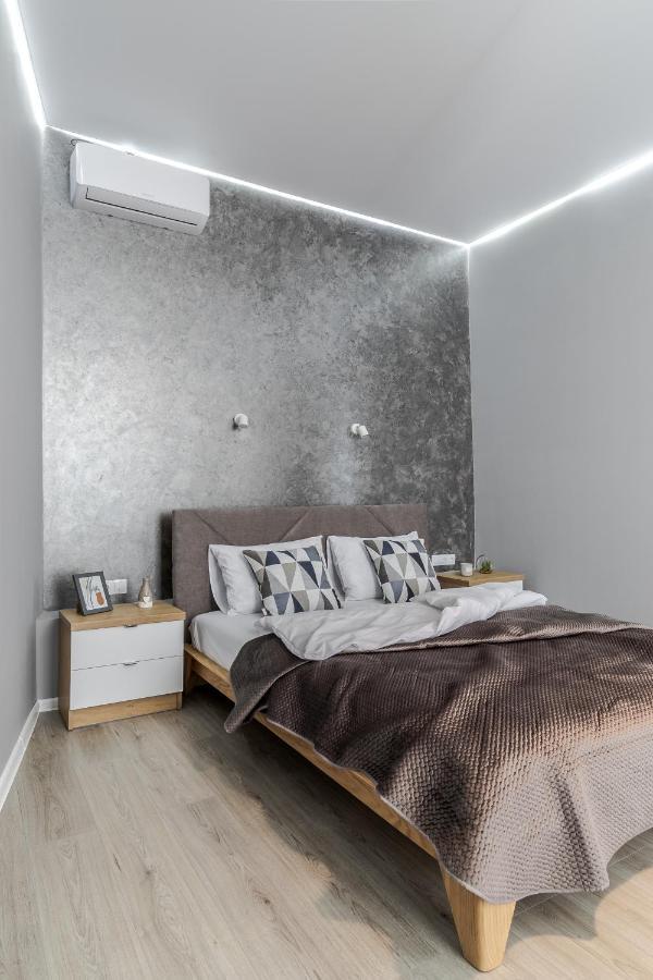 Inshiapartments On Popovycha Str 2 Leopoli Esterno foto