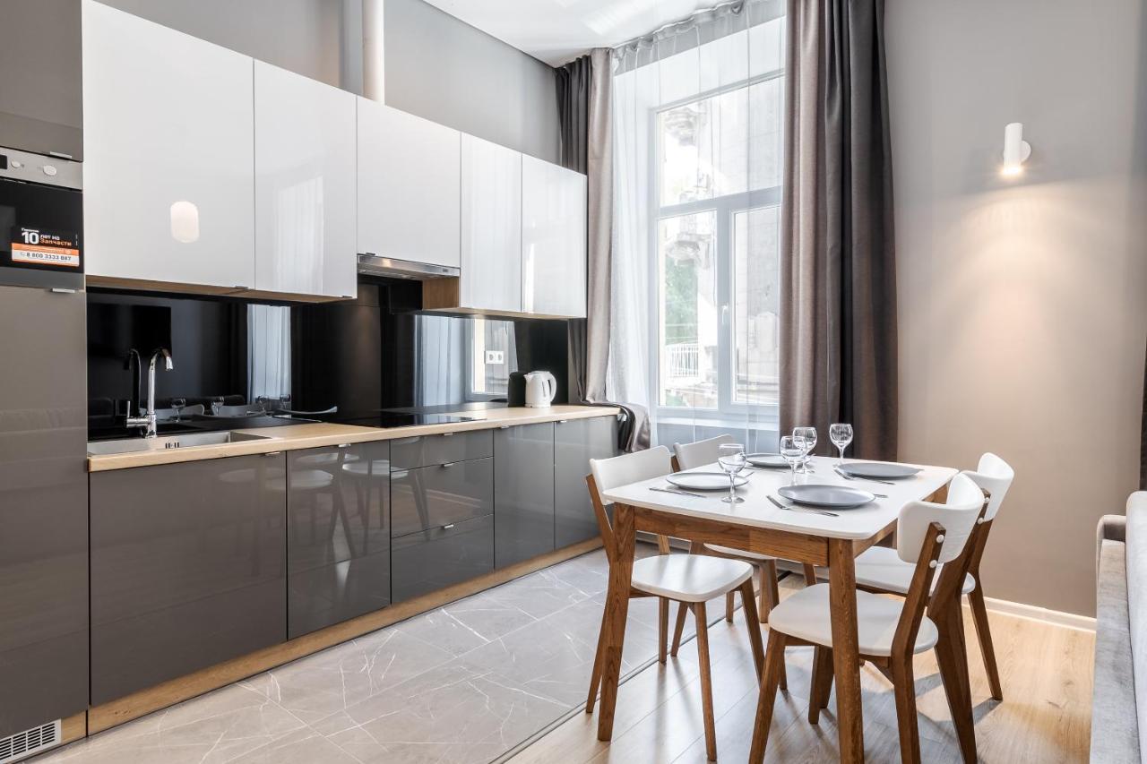 Inshiapartments On Popovycha Str 2 Leopoli Esterno foto